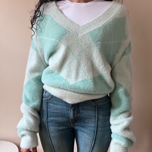 House of Sunny Sweater - Picture 5 of 5